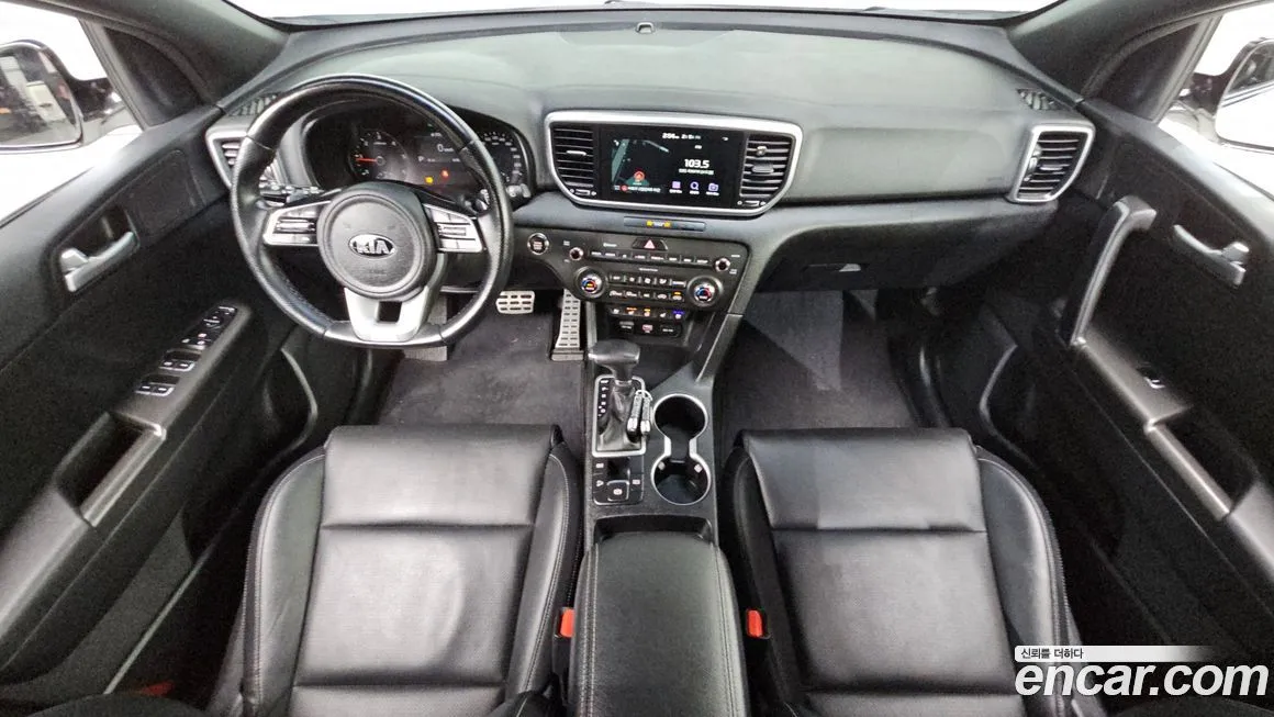 Kia Sportage — фото 10