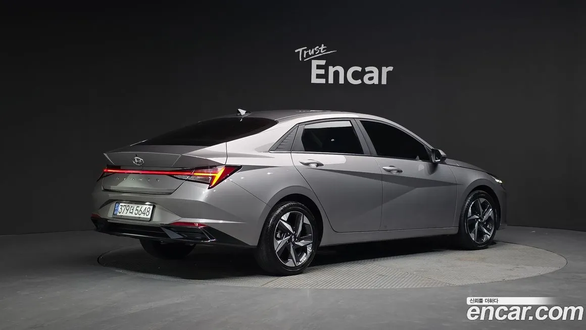 Hyundai AVANTE — фото 3