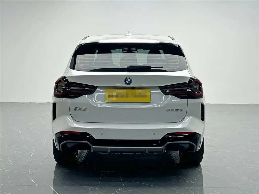BMW iX3 2025 из CN, фото 7
