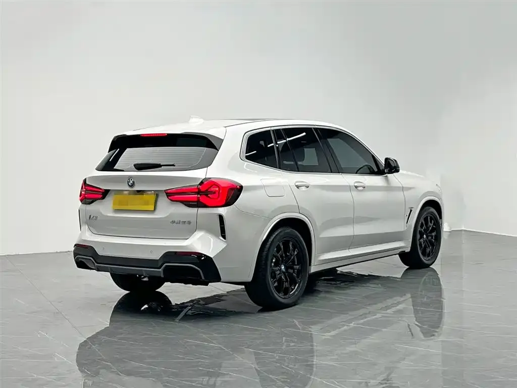 BMW iX3 2025 из CN, фото 9