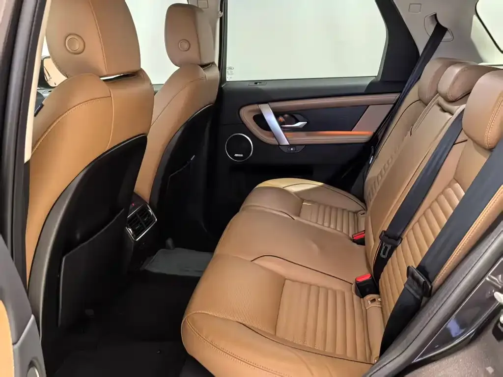 Land Rover Discovery Sport 2023 из CN, фото 3