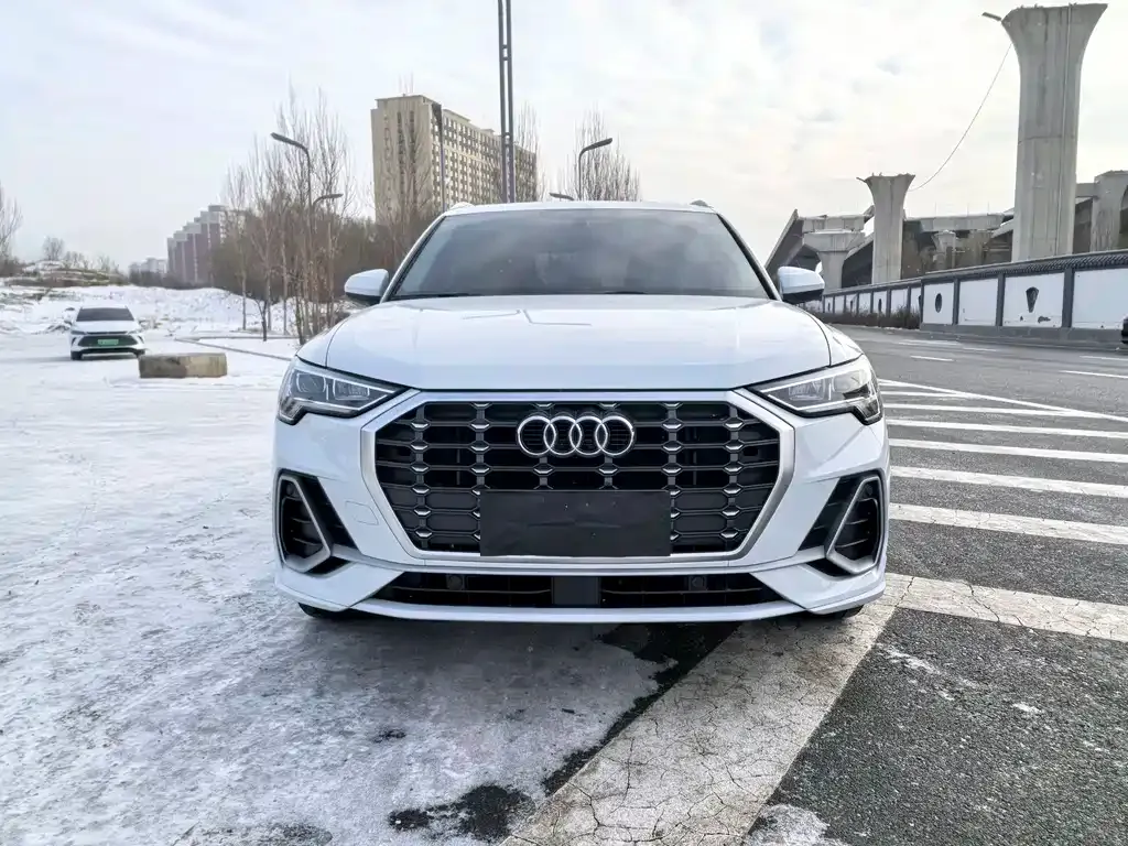 Audi Q3 2022 из CN, фото 9