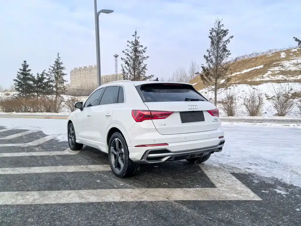 Audi Q3 2022 из CN, фото 7