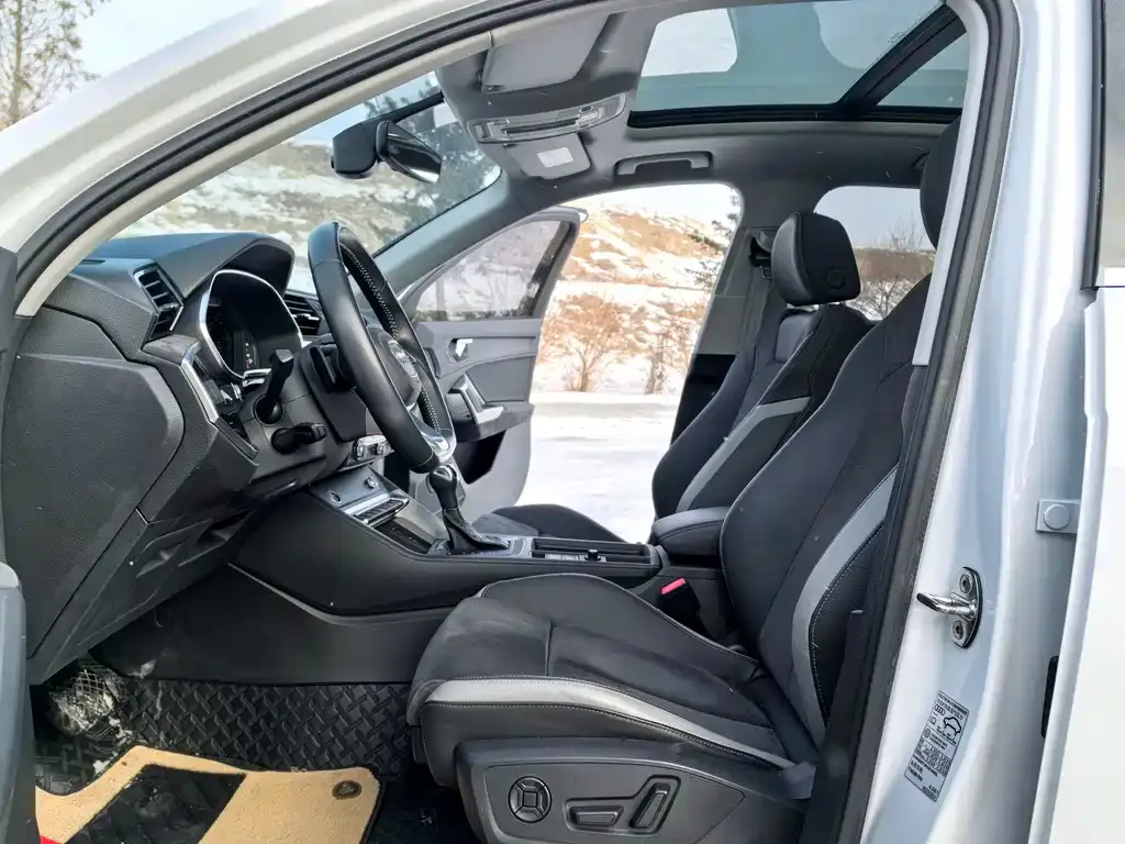 Audi Q3 2022 из CN, фото 6