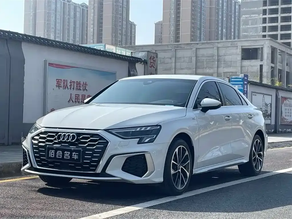 Audi A3 2022 из CN, фото 1