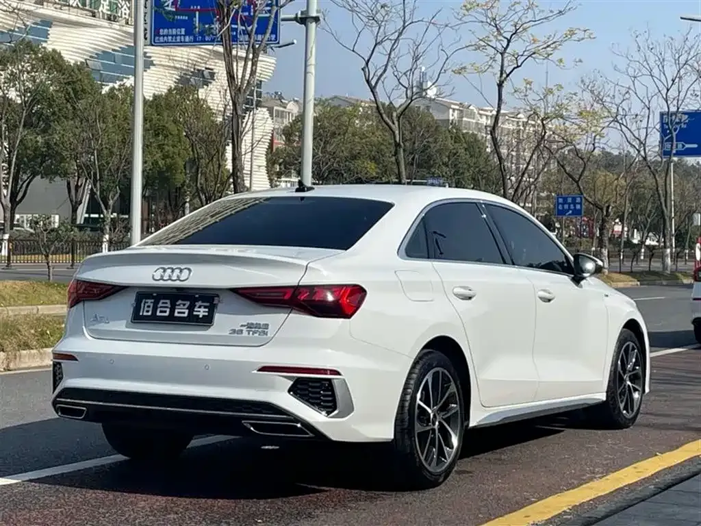 Audi A3 2022 из CN, фото 6