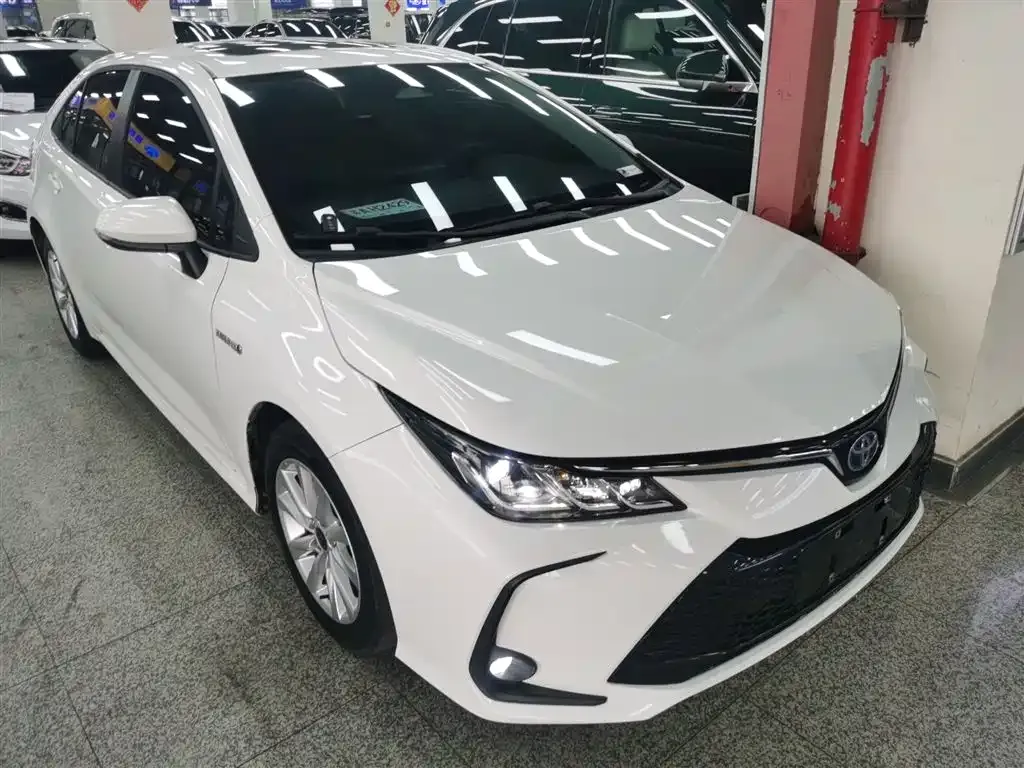 Toyota Corolla 2023 из CN, фото 3