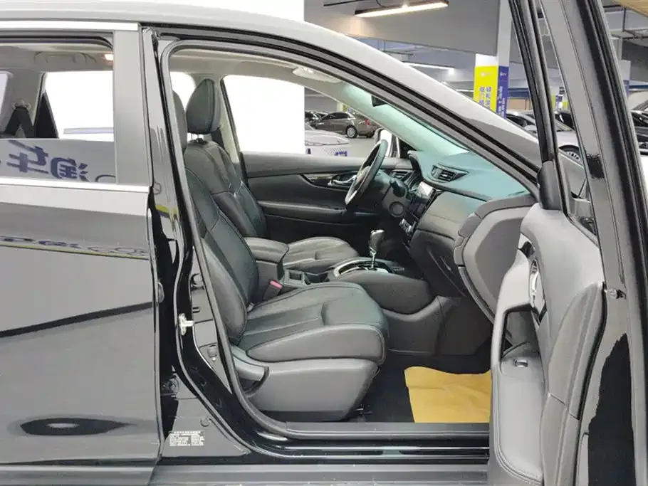 Nissan X-Trail 2021 из CN, фото 9