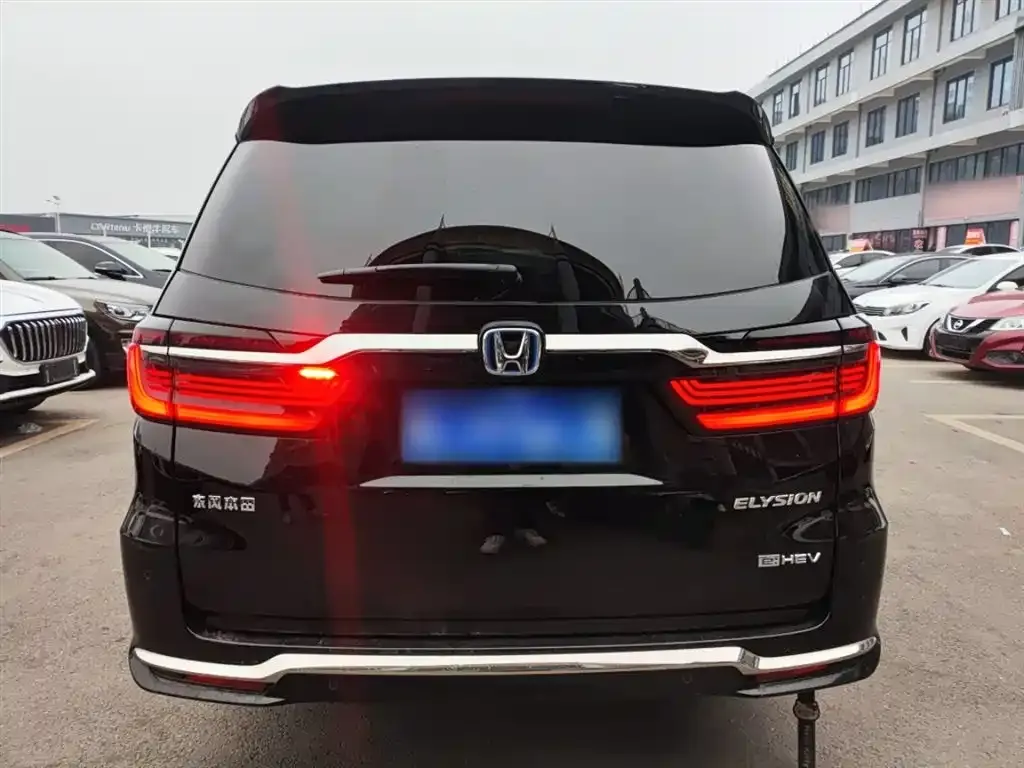 Honda Elysion 2025 из CN, фото 6