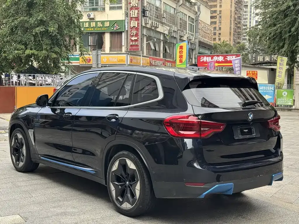 BMW iX3 2021 из CN, фото 2
