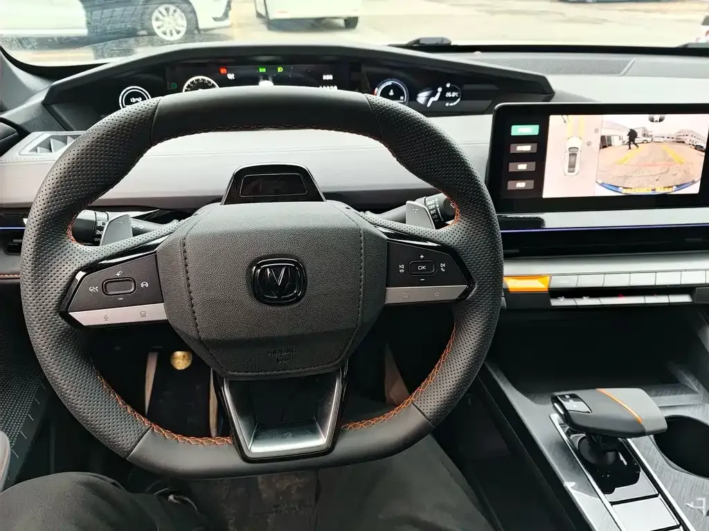 Changan UNI-V 2023 из CN, фото 7