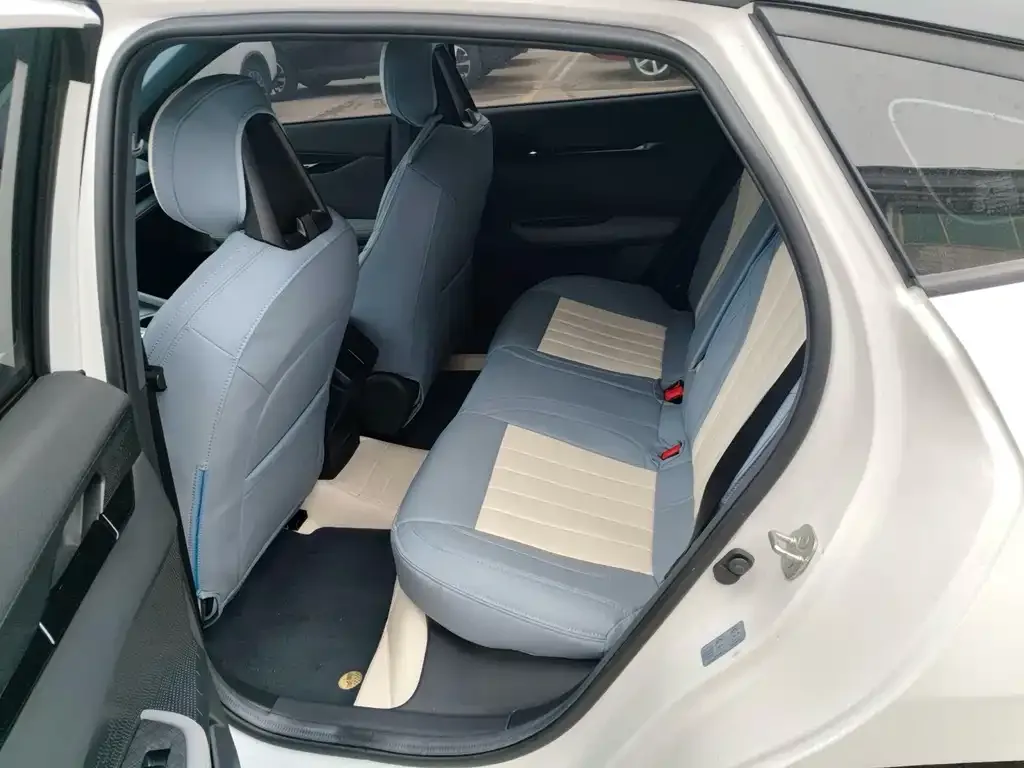 Changan UNI-V 2023 из CN, фото 3