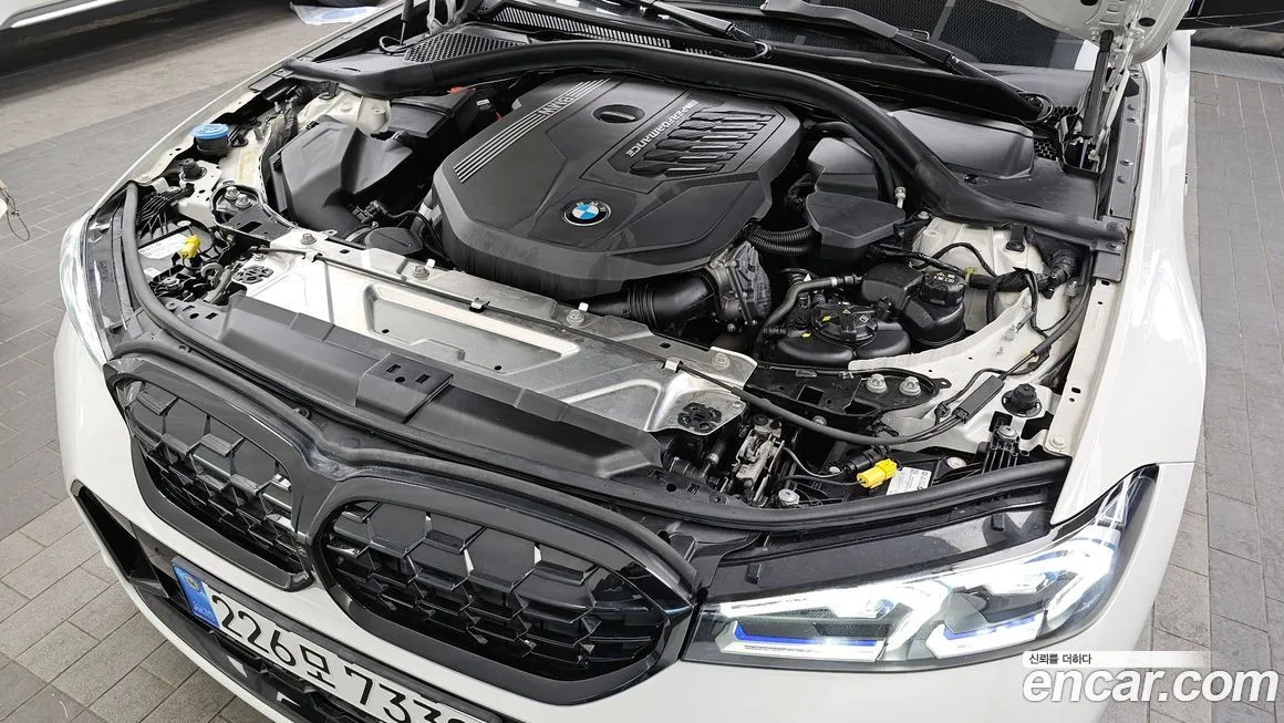 BMW 3-Series 2023 из KR, фото 9