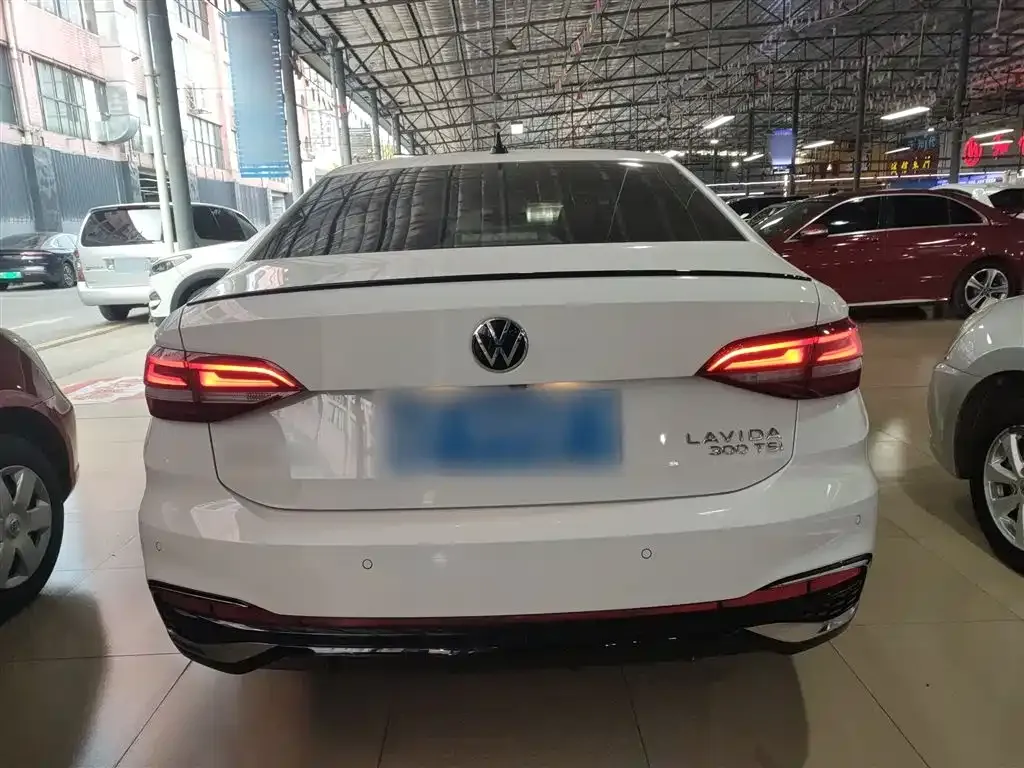 Volkswagen Lavida 2023 из CN, фото 5
