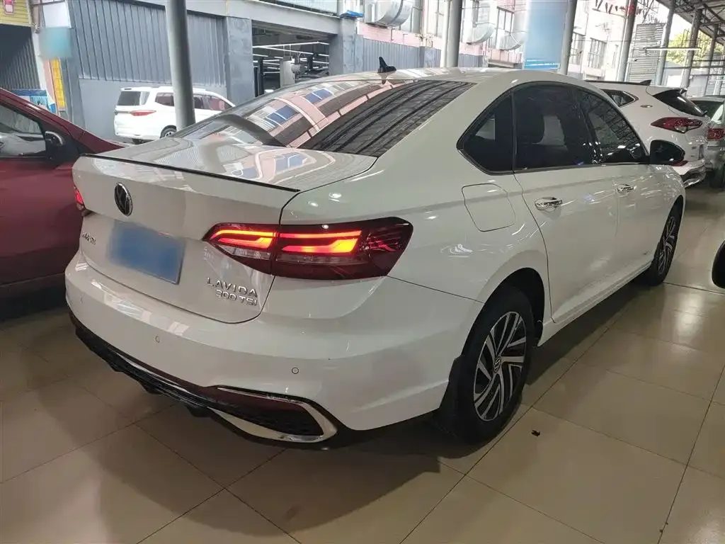 Volkswagen Lavida 2023 из CN, фото 6
