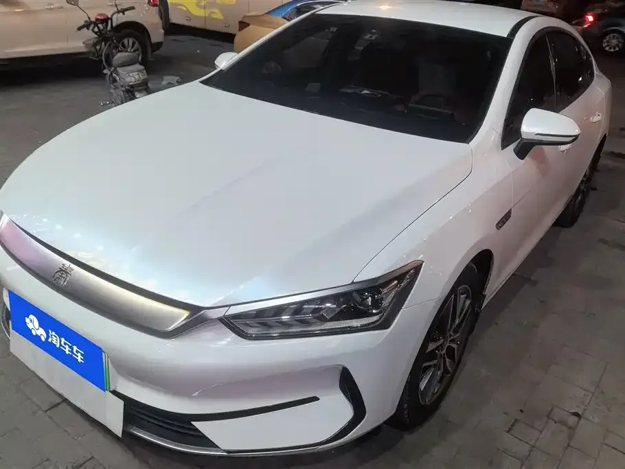 BYD Qin PLUS 2023 из CN, фото 1