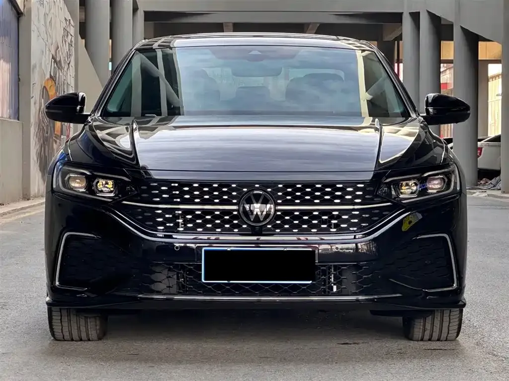 Volkswagen Passat 2025 из CN, фото 4
