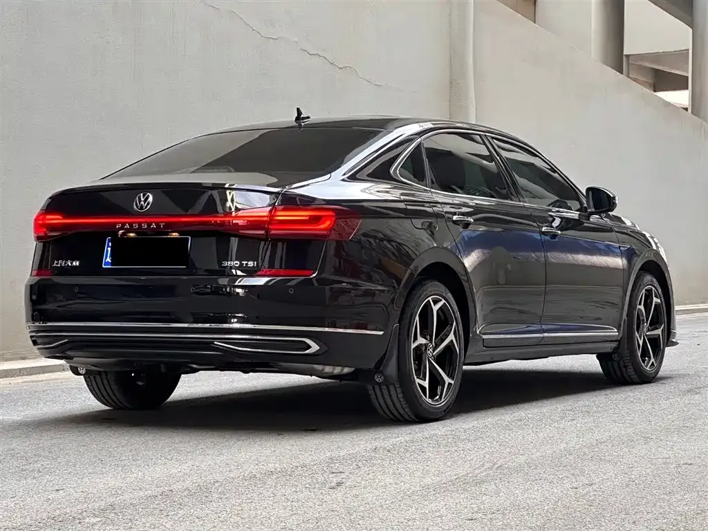Volkswagen Passat 2025 из CN, фото 9
