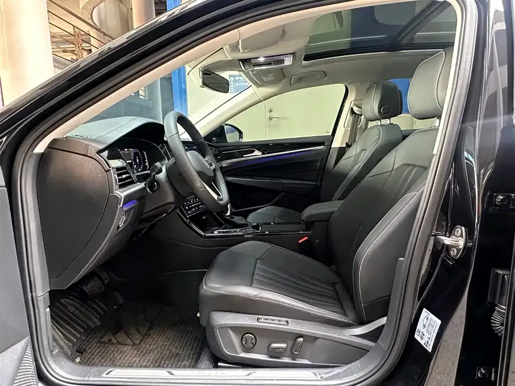 Volkswagen Passat 2025 из CN, фото 6