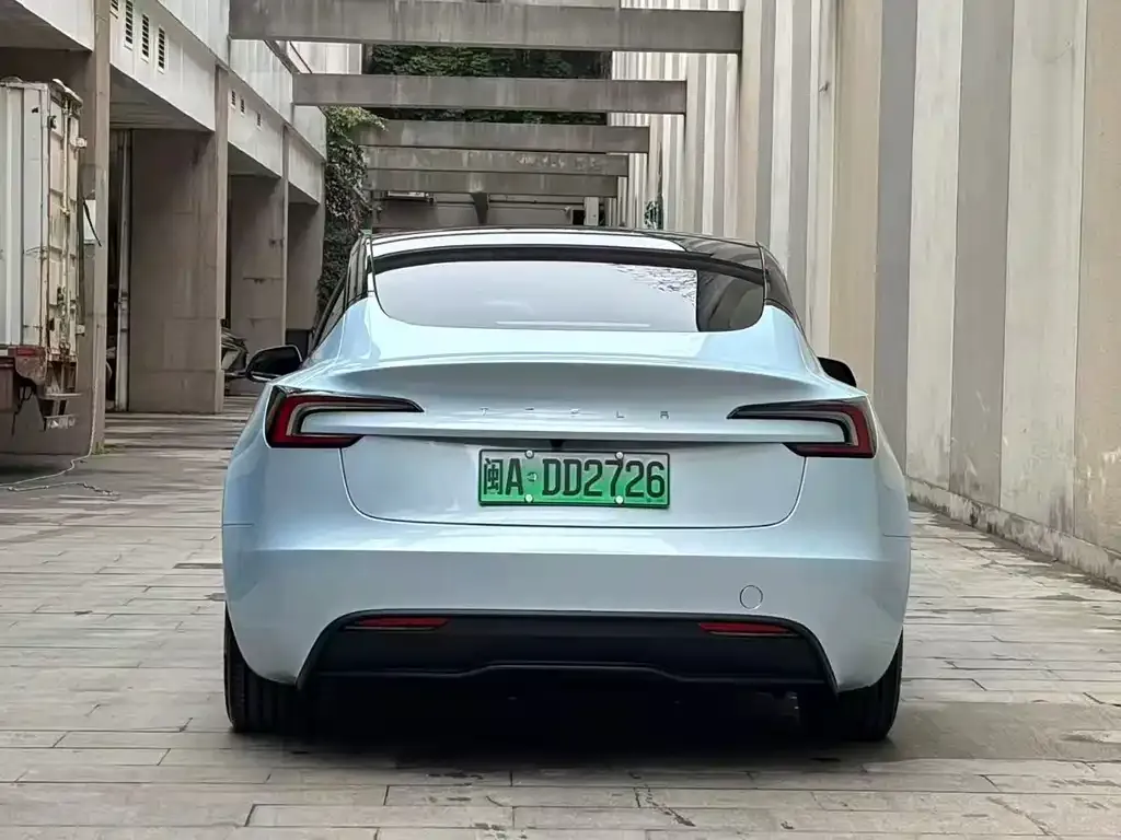 Tesla Model 3 2024 из CN, фото 7