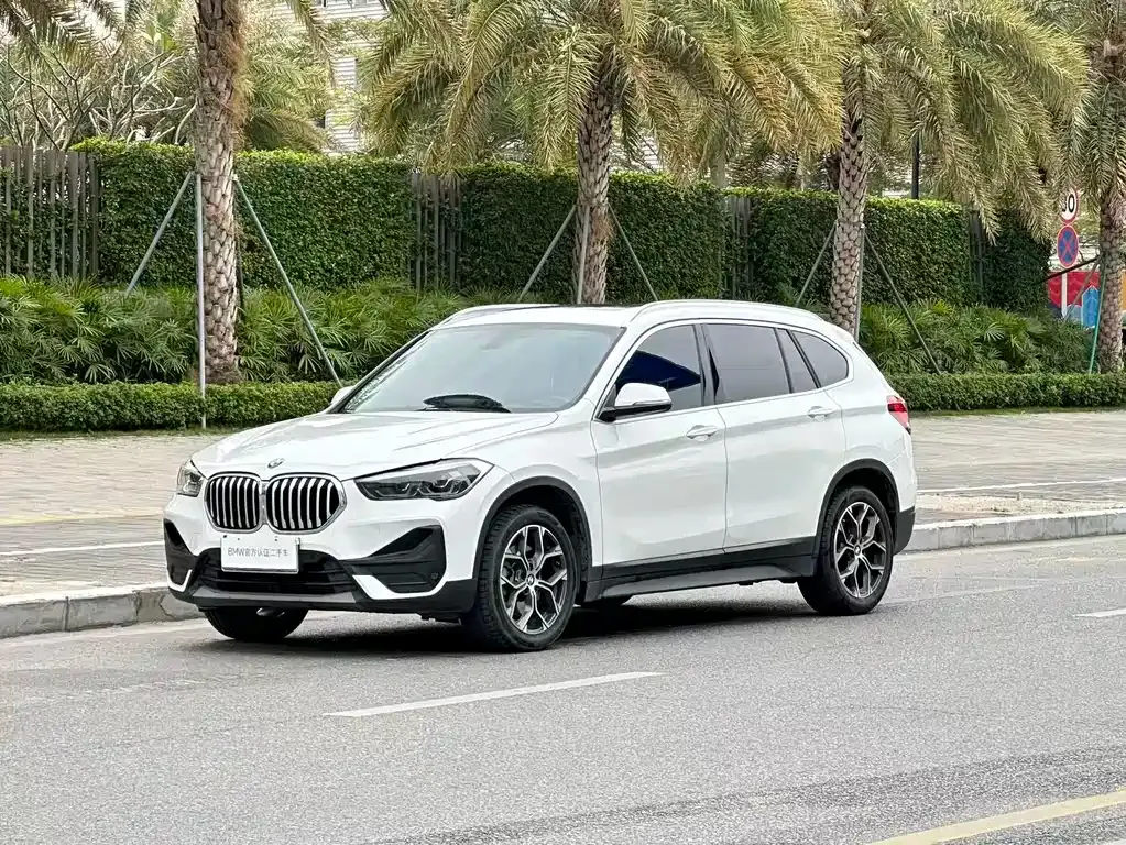 BMW X1 2022 из CN, фото 1