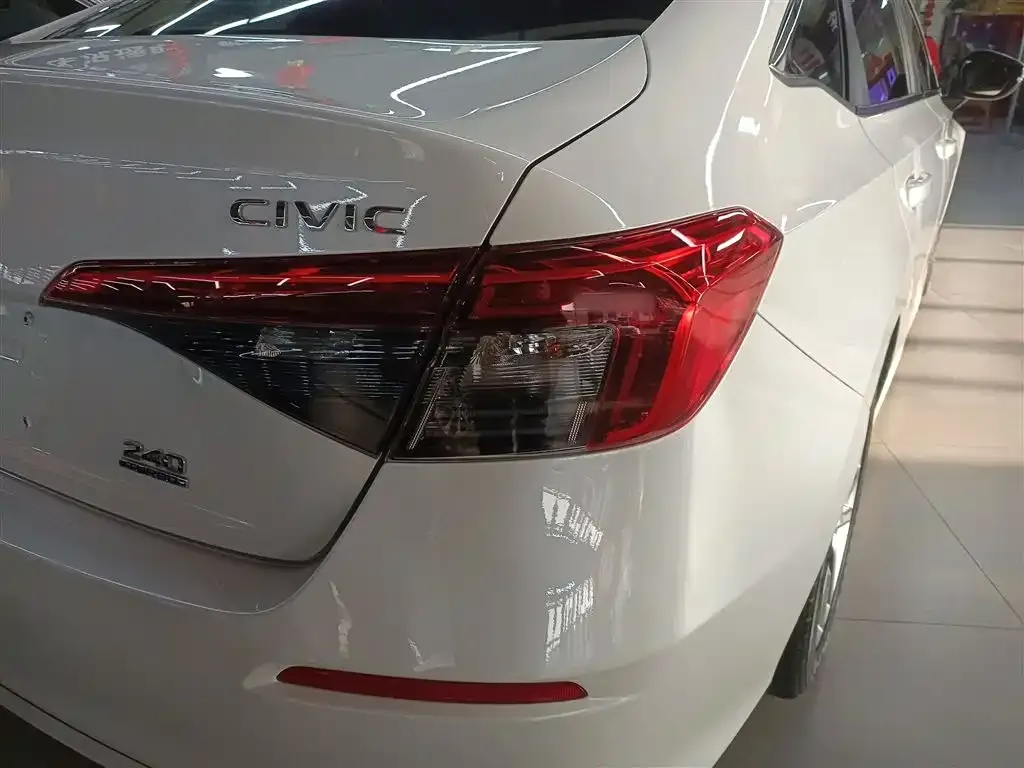 Honda Civic 2023 из CN, фото 10