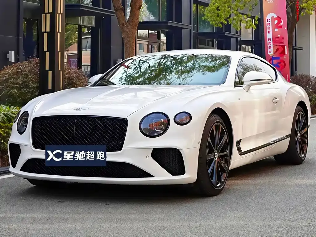Bentley Continental 2021 из CN, фото 1