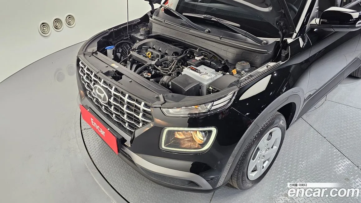 Hyundai Venue 2021 из KR, фото 2