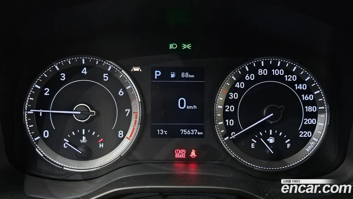 Hyundai Venue 2021 из KR, фото 8