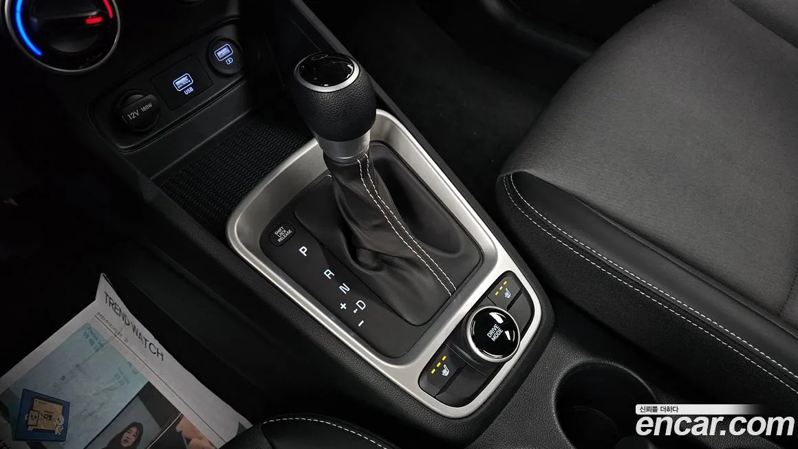 Hyundai Venue 2021 из KR, фото 10