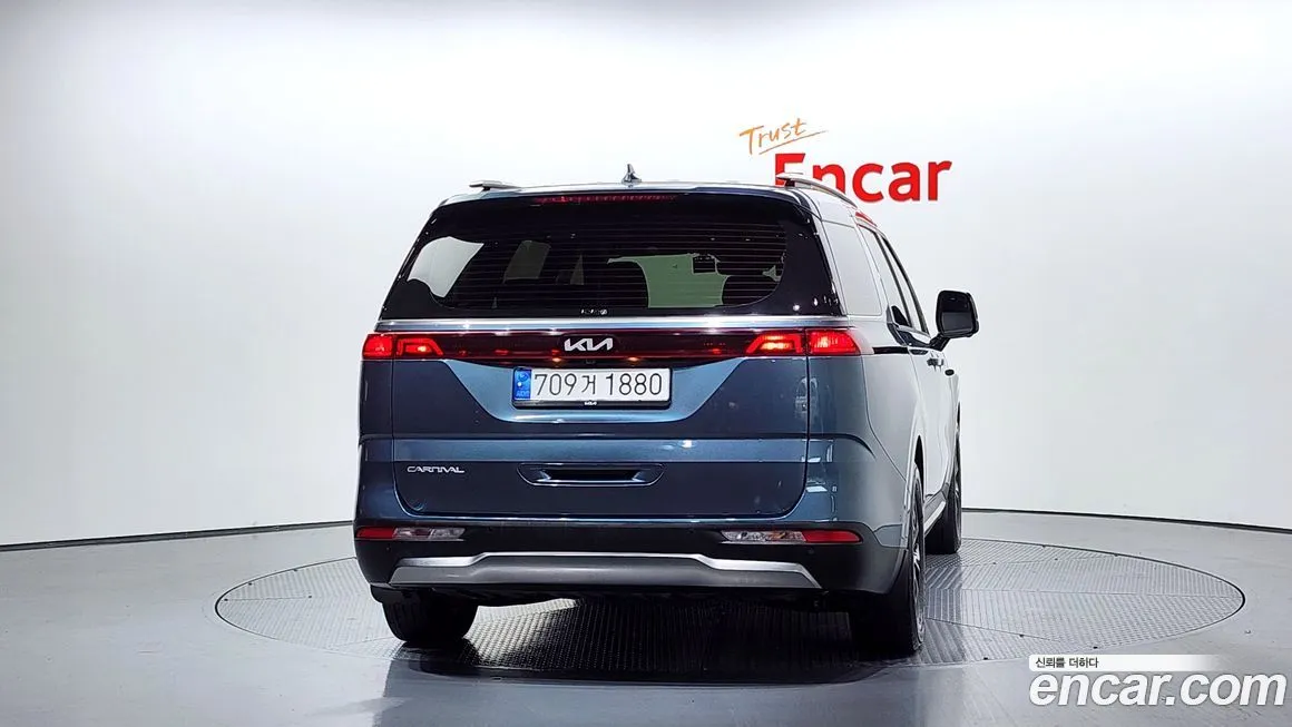 Kia Carnival 2023 из KR, фото 9