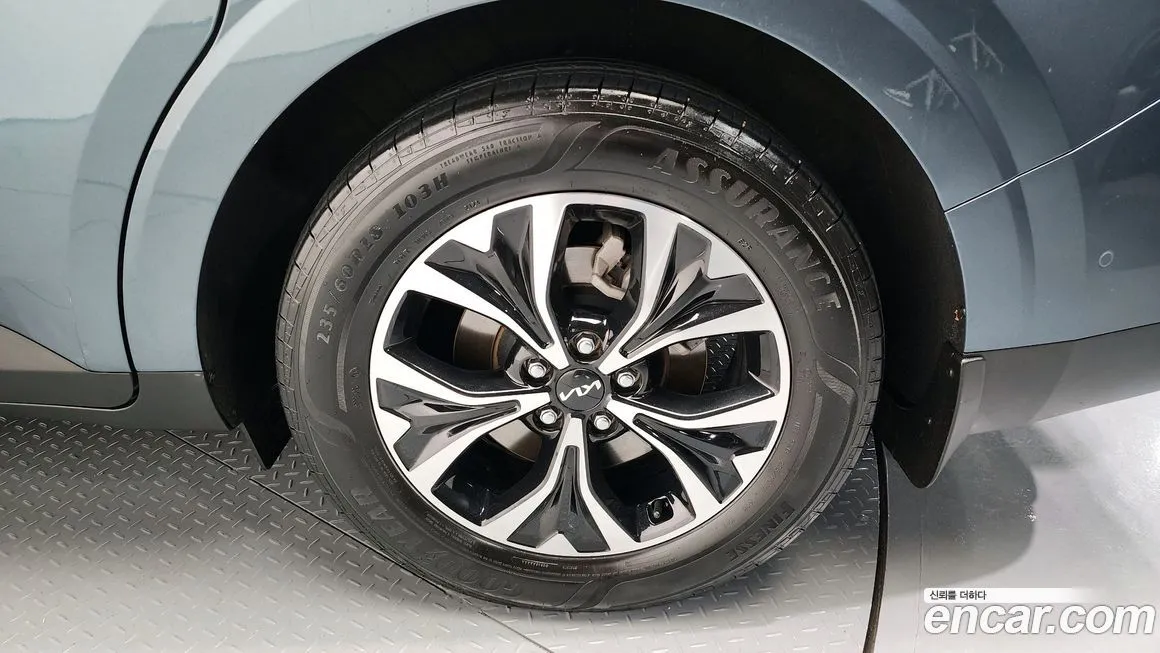 Kia Carnival 2023 из KR, фото 5