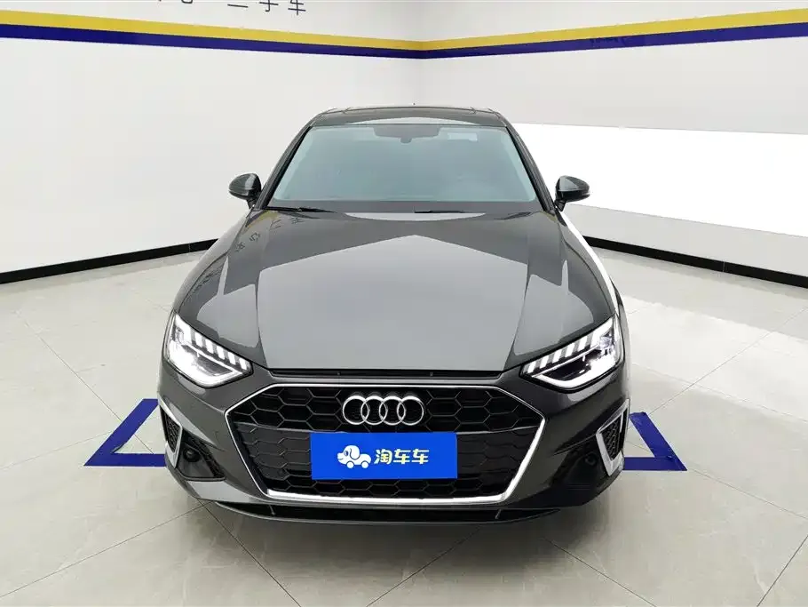 Audi A4L 2023 из CN, фото 7