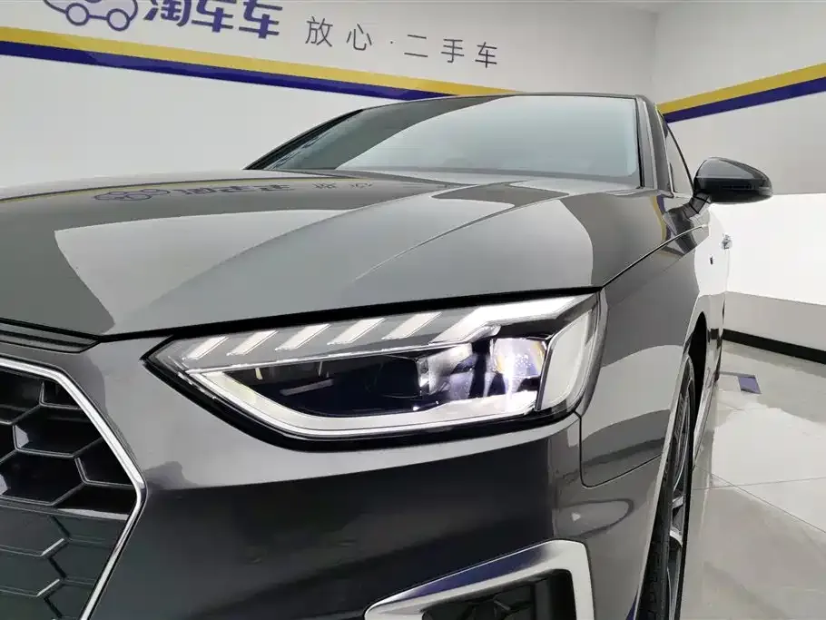 Audi A4L 2023 из CN, фото 6
