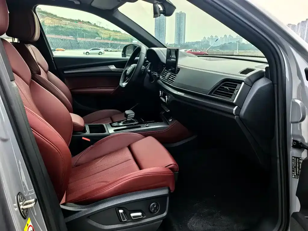 Audi Q5L 2026 из CN, фото 2
