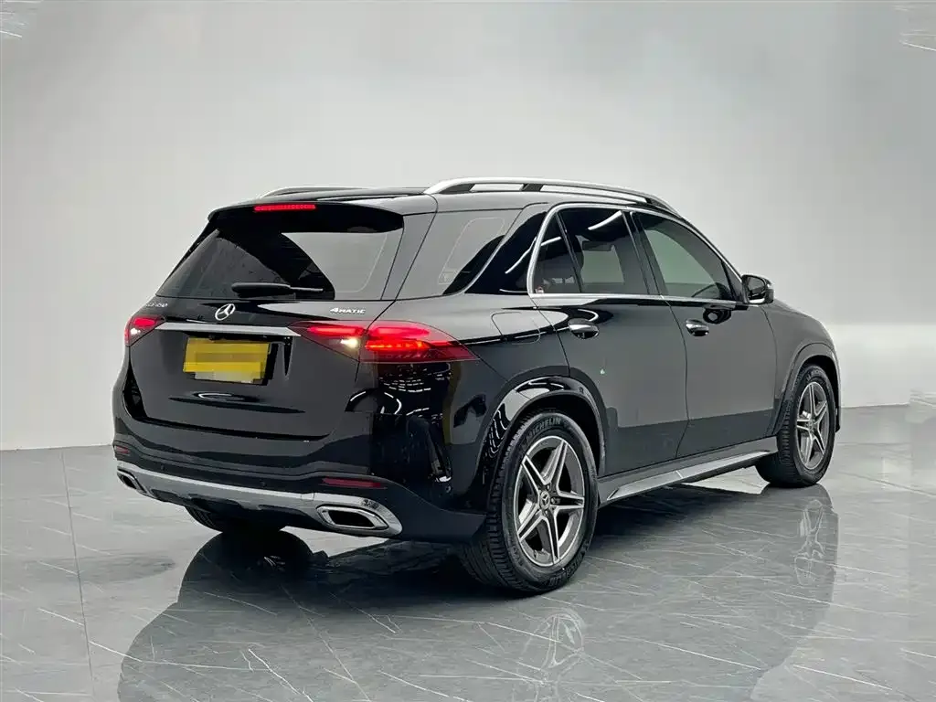 Mercedes-Benz GLE — фото 10