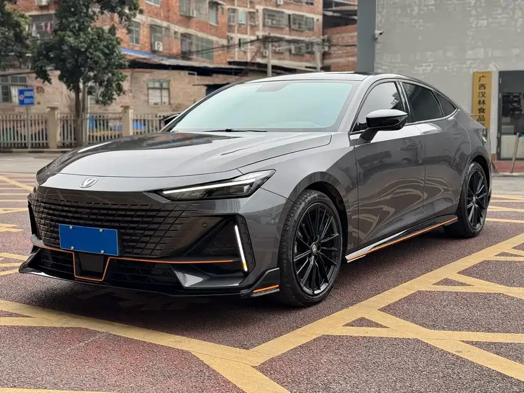 Changan UNI-V 2022 из CN, фото 1