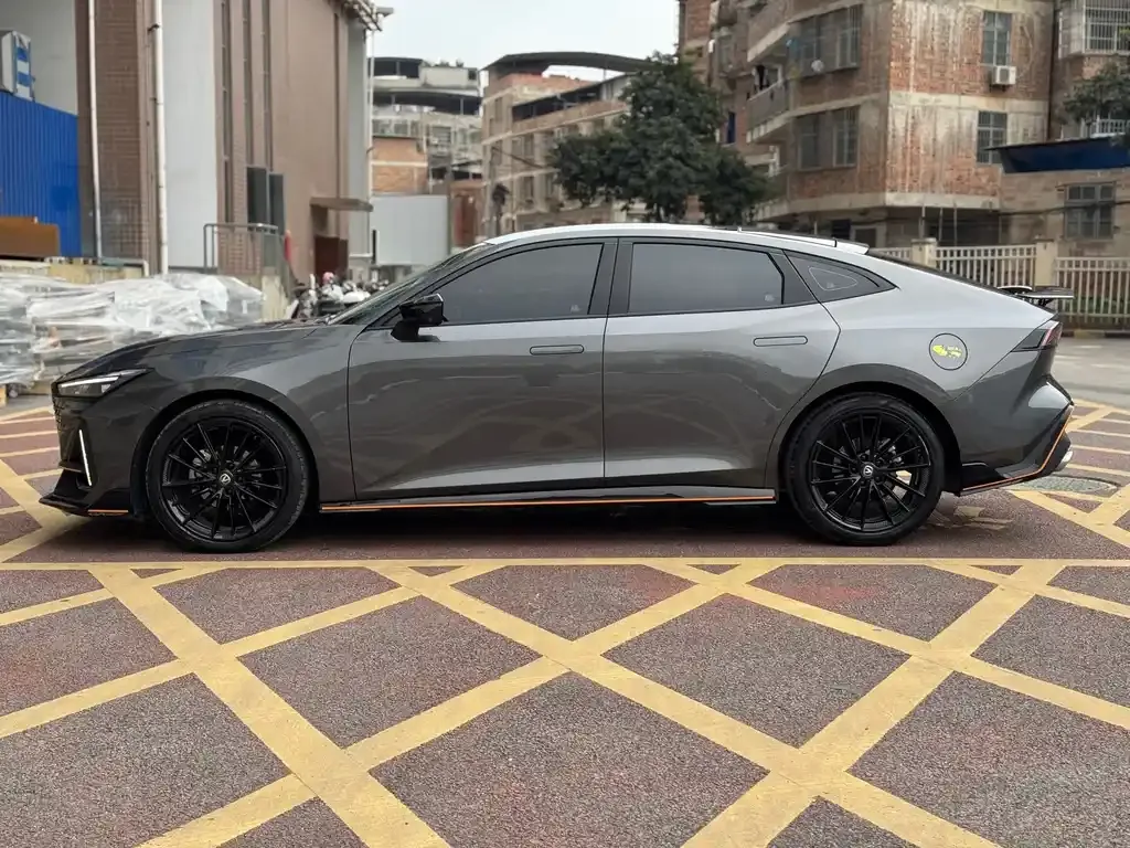 Changan UNI-V 2022 из CN, фото 2