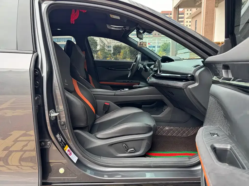 Changan UNI-V 2022 из CN, фото 5