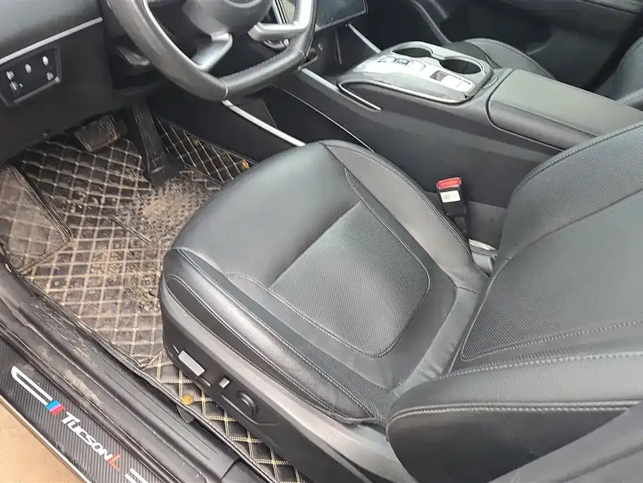 Hyundai Tucson 2023 из CN, фото 3