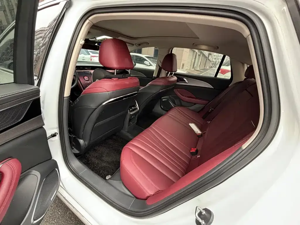 Hongqi H5 2023 из CN, фото 3