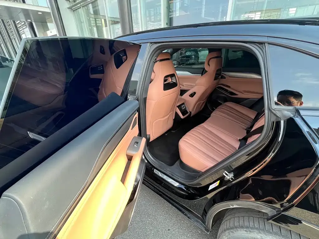 BYD L EV 2025 из CN, фото 9