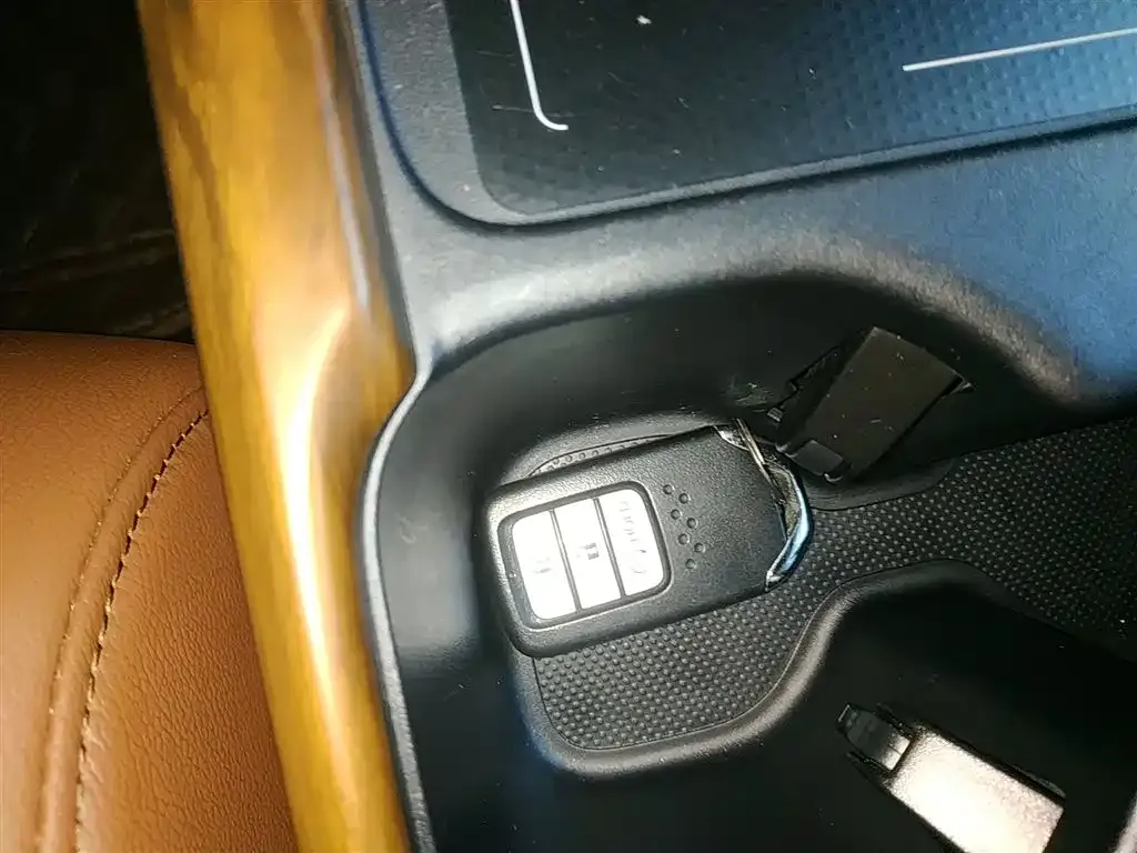 Honda CR-V 2022 из CN, фото 2