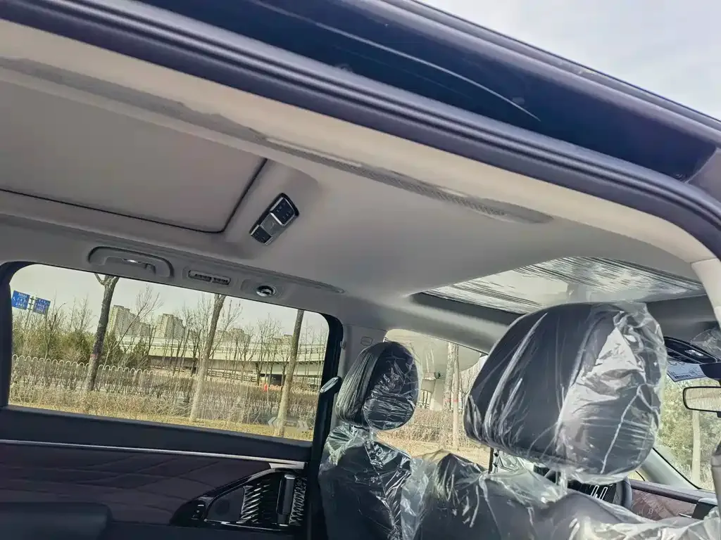 GAC Motor Trumpchi M8 — фото 10