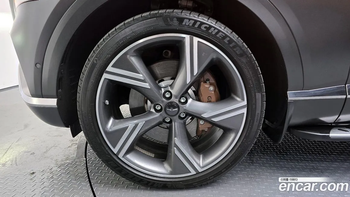 Genesis GV80 — фото 10