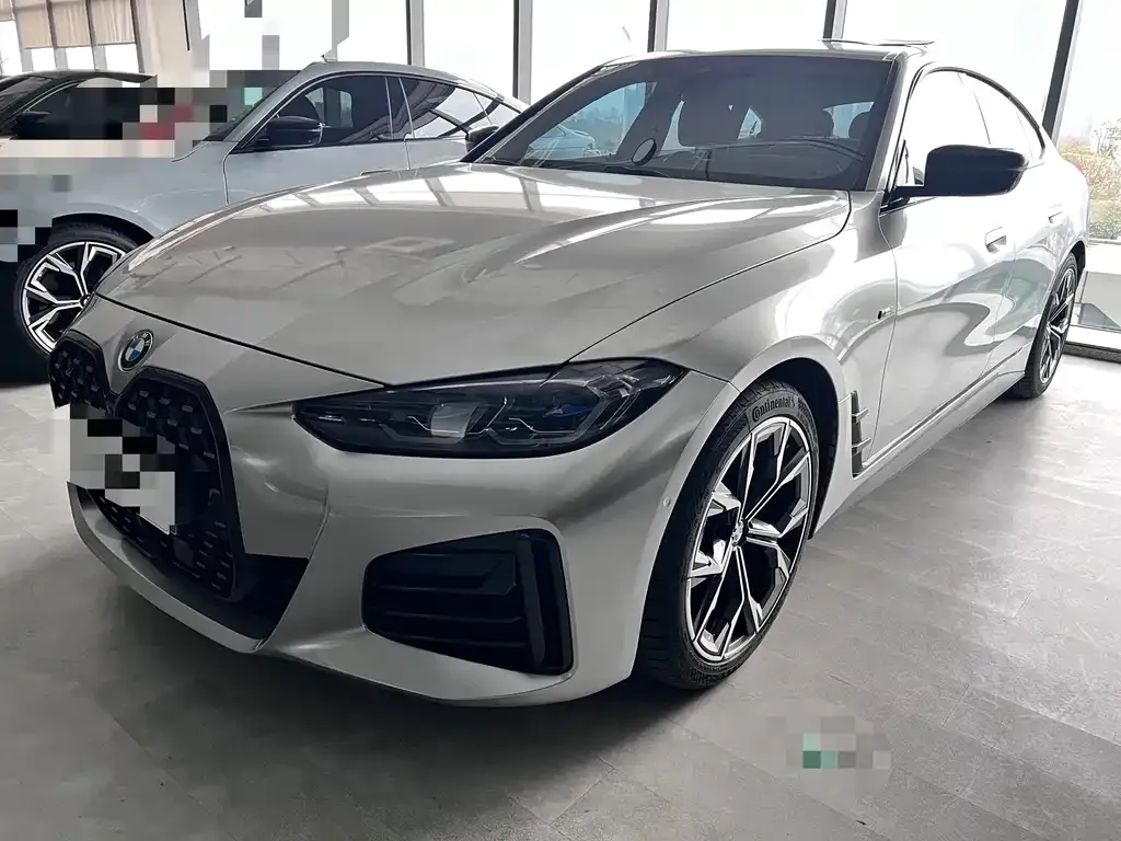 BMW 4 Series 2022 из CN, фото 1