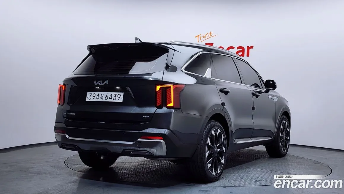 Kia Sorento — фото 3