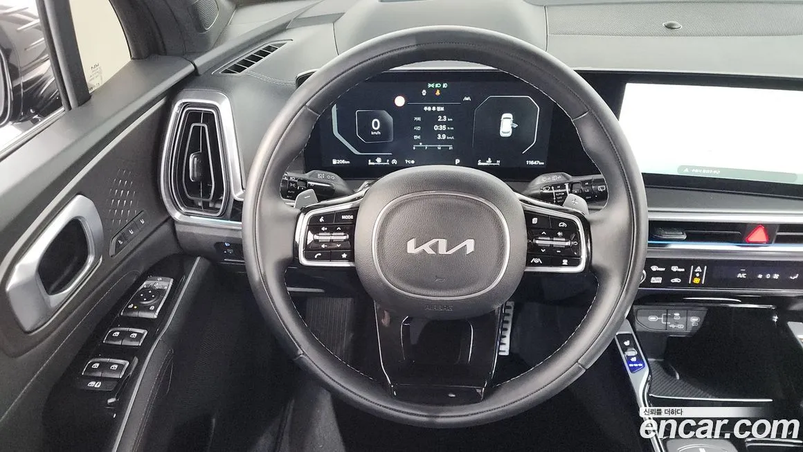 Kia Sorento — фото 7