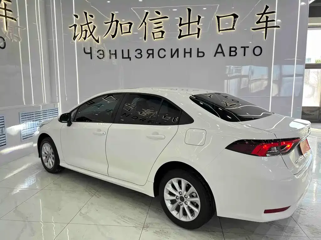 Toyota Corolla 2023 из CN, фото 8