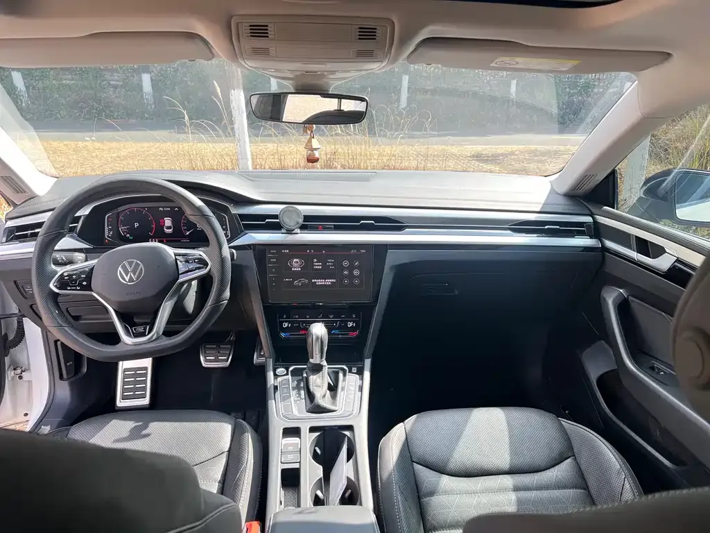 Volkswagen CC 2021 из CN, фото 2
